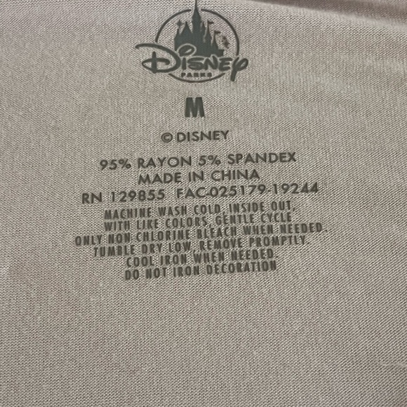 Disney Parks 2020 EPCOT Minnie Mouse in Bloom Flower & Garden Festival T-Shirt M - Picture 2 of 6